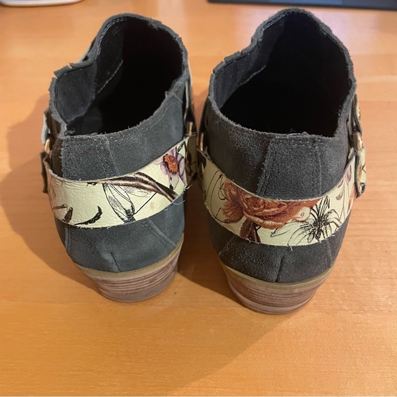 Anthropologie Farylrobin Django Lucite Booties - Picture 4 of 9